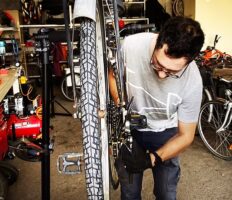 Atelier_repa_velo_recobrada